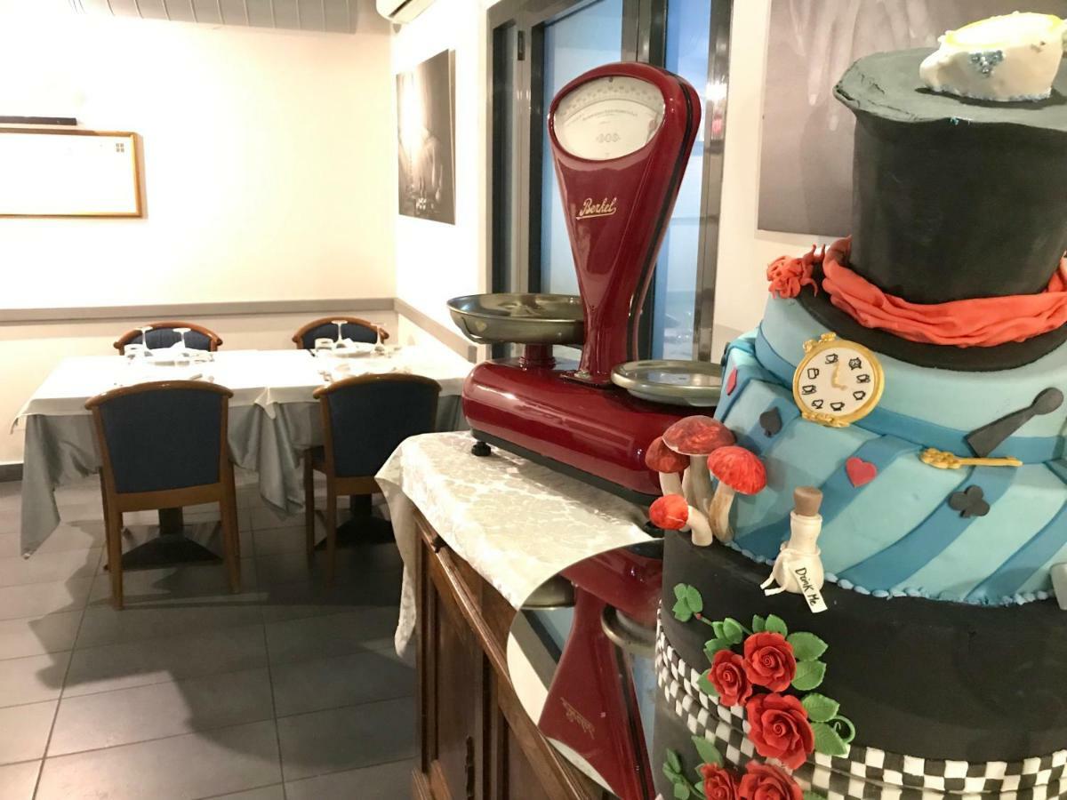 Taverna Napoleone San Lorenzo  Екстериор снимка